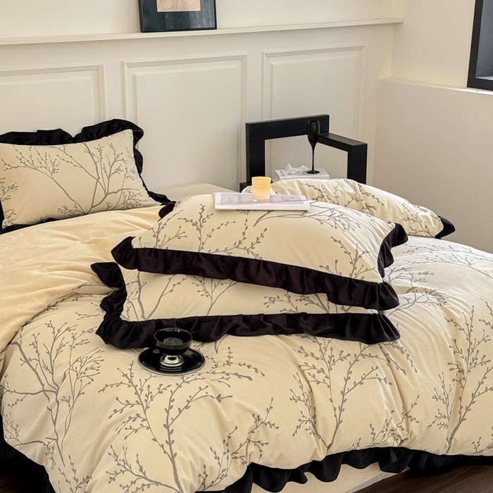 91家纺网 家纺一手货源 找家纺 宅家居 2025新款秋冬爆款轻法式赫本风灯芯绒四件套提花立体韩版花边牛奶绒三件套 花枝