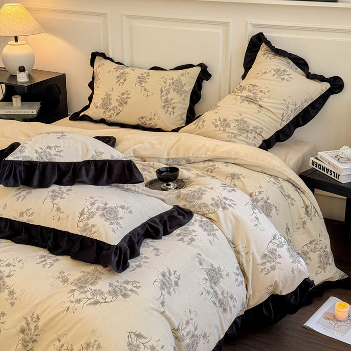 91家纺网 家纺一手货源 找家纺 宅家居 2025新款秋冬爆款轻法式赫本风灯芯绒四件套提花立体韩版花边牛奶绒三件套 牡丹