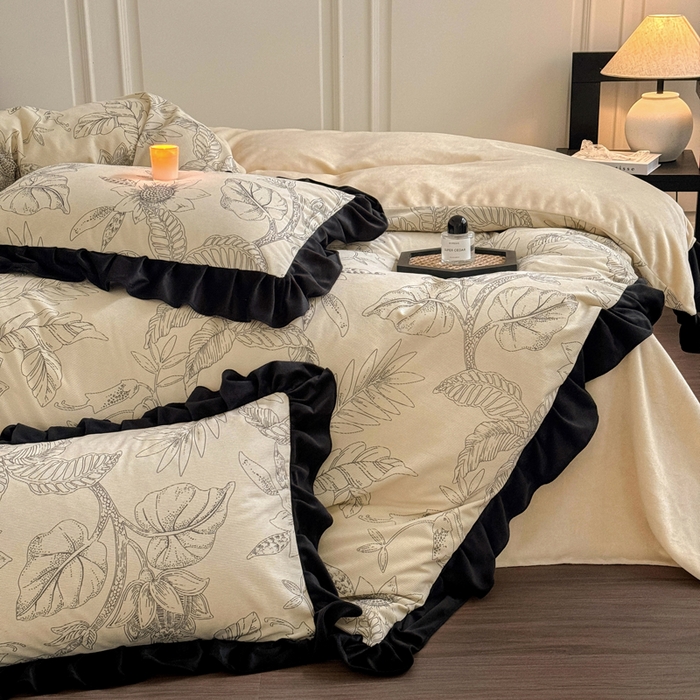 91家纺网 家纺一手货源 找家纺 宅家居 2025新款秋冬爆款轻法式赫本风灯芯绒四件套提花立体韩版花边牛奶绒三件套 语叶