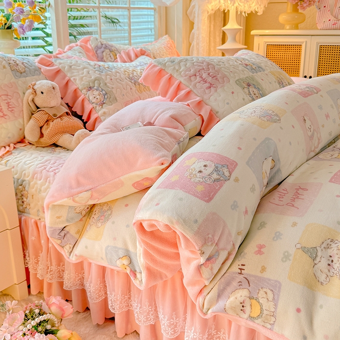 91家纺网 家纺一手货源 找家纺 九诺家纺 2025新款直播热款双层蕾丝花边牛奶绒印花床盖四件套床盖单件三件套 风情-萌宠之家