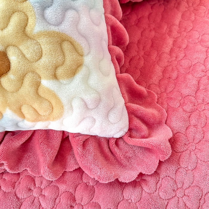 91家纺网 家纺一手货源 找家纺 九诺家纺 2025新款直播热款双层蕾丝花边牛奶绒印花床盖四件套床盖单件三件套 时光-花海