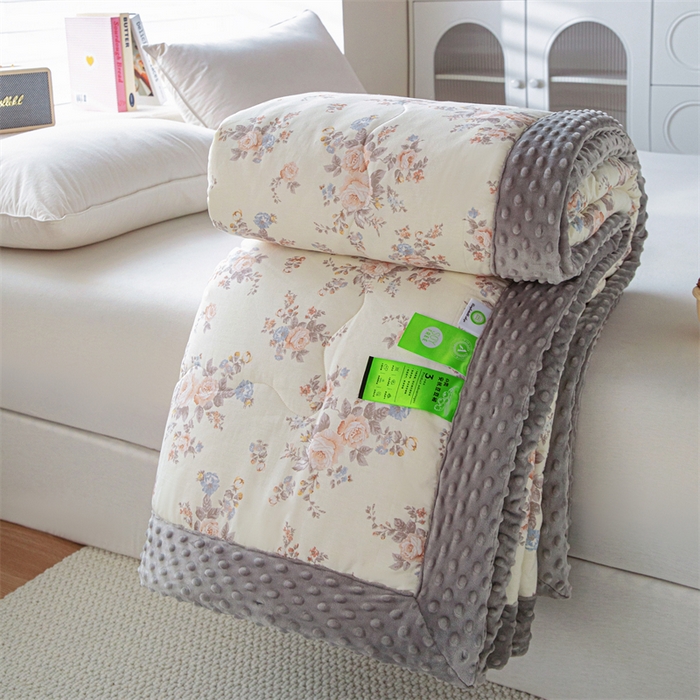 91家纺网 家纺一手货源 找家纺 （总）萌飞 2025新款全棉豆豆绒被子被芯系列