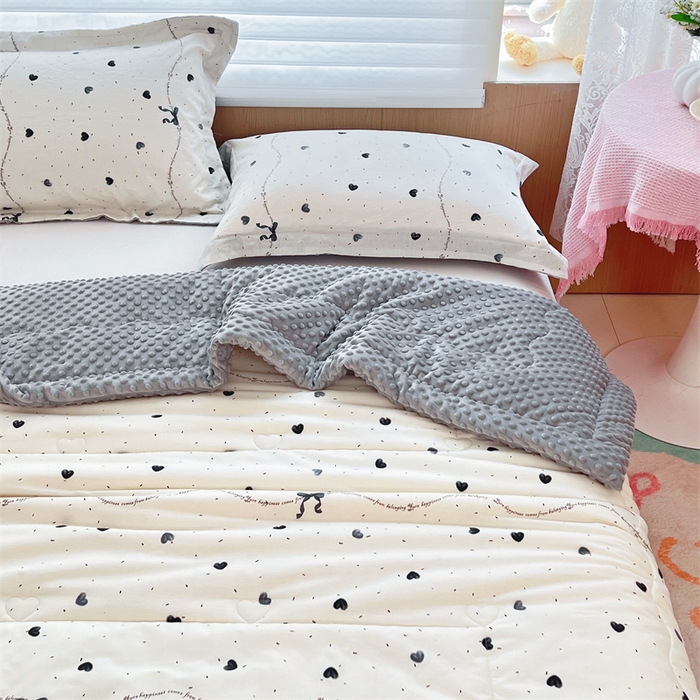 91家纺网 家纺一手货源 找家纺 （总）萌飞 2025新款全棉豆豆绒被子被芯系列