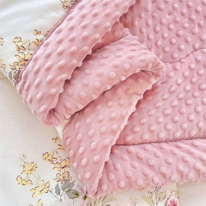 91家纺网 家纺一手货源 找家纺 萌飞 2025新款全棉豆豆绒被子被芯系列 花海