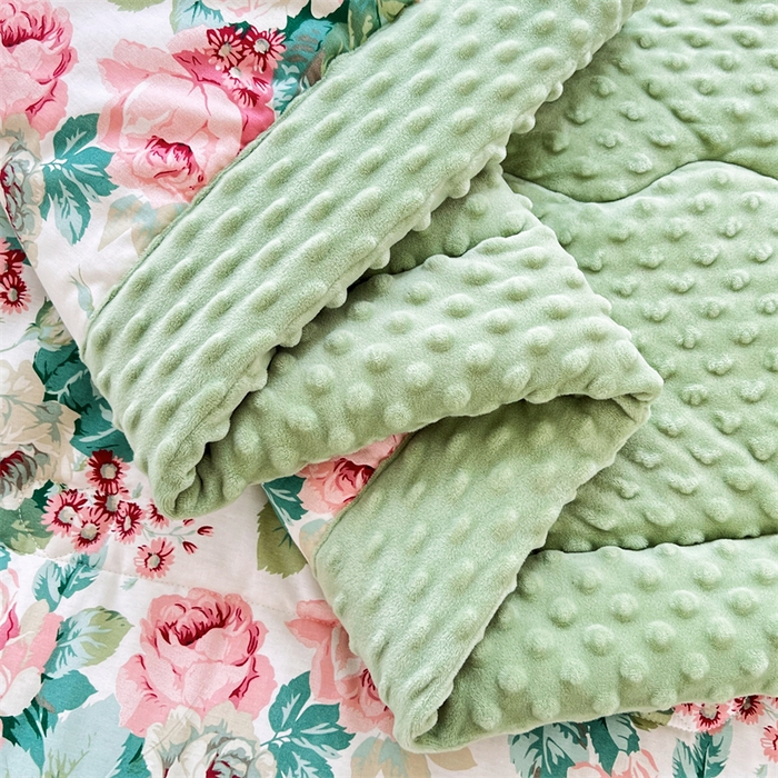 91家纺网 家纺一手货源 找家纺 萌飞 2025新款全棉豆豆绒被子被芯系列 春色