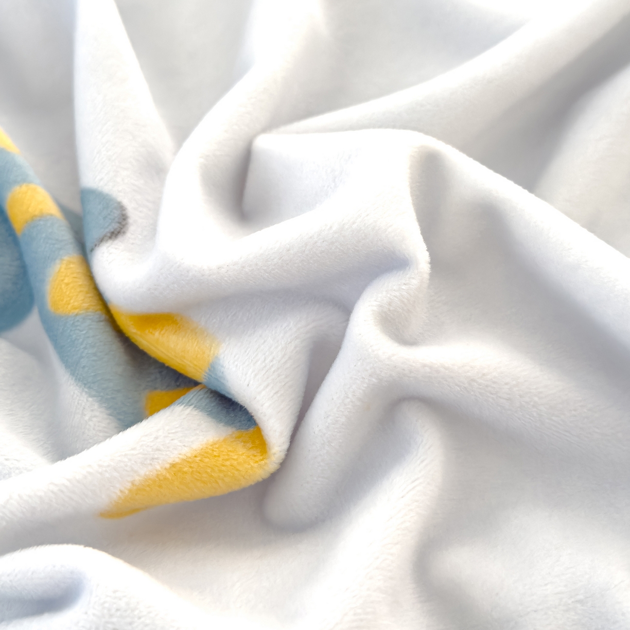 91家纺网 家纺一手货源 找家纺 良佐生活 2025新款A类高克重大版印花宝宝绒枕套 发财猫