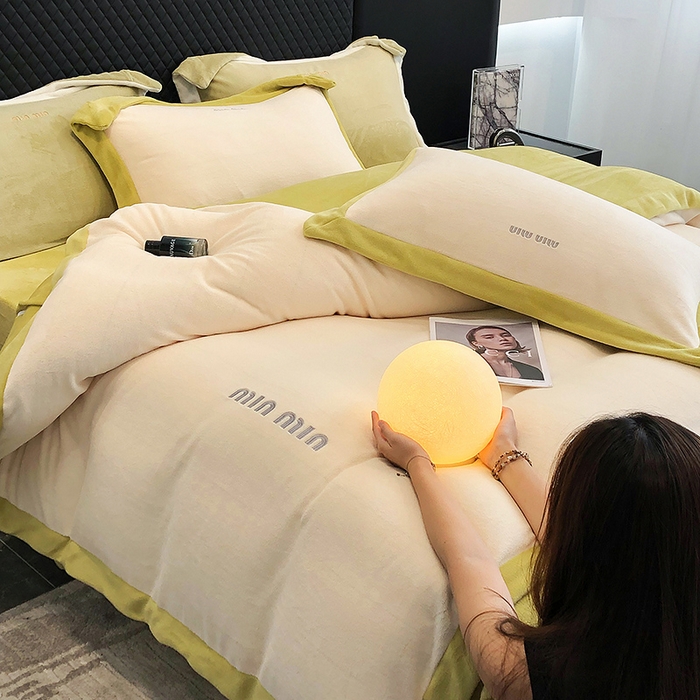 91家纺网 家纺一手货源 找家纺 （总）懒猫家纺 2025新款牛奶绒刺绣四件套-贝利