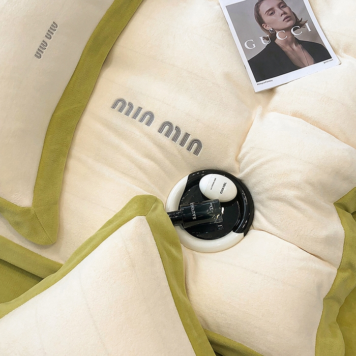 91家纺网 家纺一手货源 找家纺 （总）懒猫家纺 2025新款牛奶绒刺绣四件套-贝利