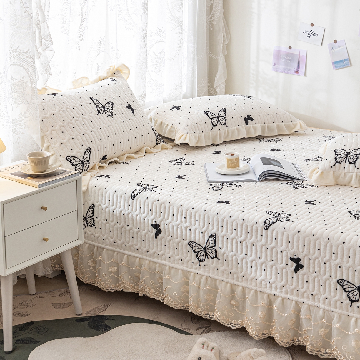 91家纺网 家纺一手货源 找家纺 美优兰 2025秋冬新款牛奶绒榻榻米垫床盖（可定制） 蝶梦