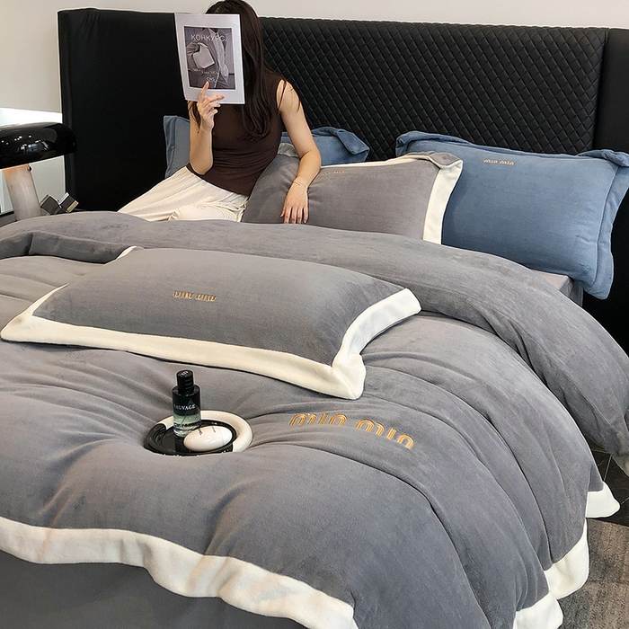 91家纺网 家纺一手货源 找家纺 （总）懒猫家纺 2025新款牛奶绒刺绣四件套-贝利