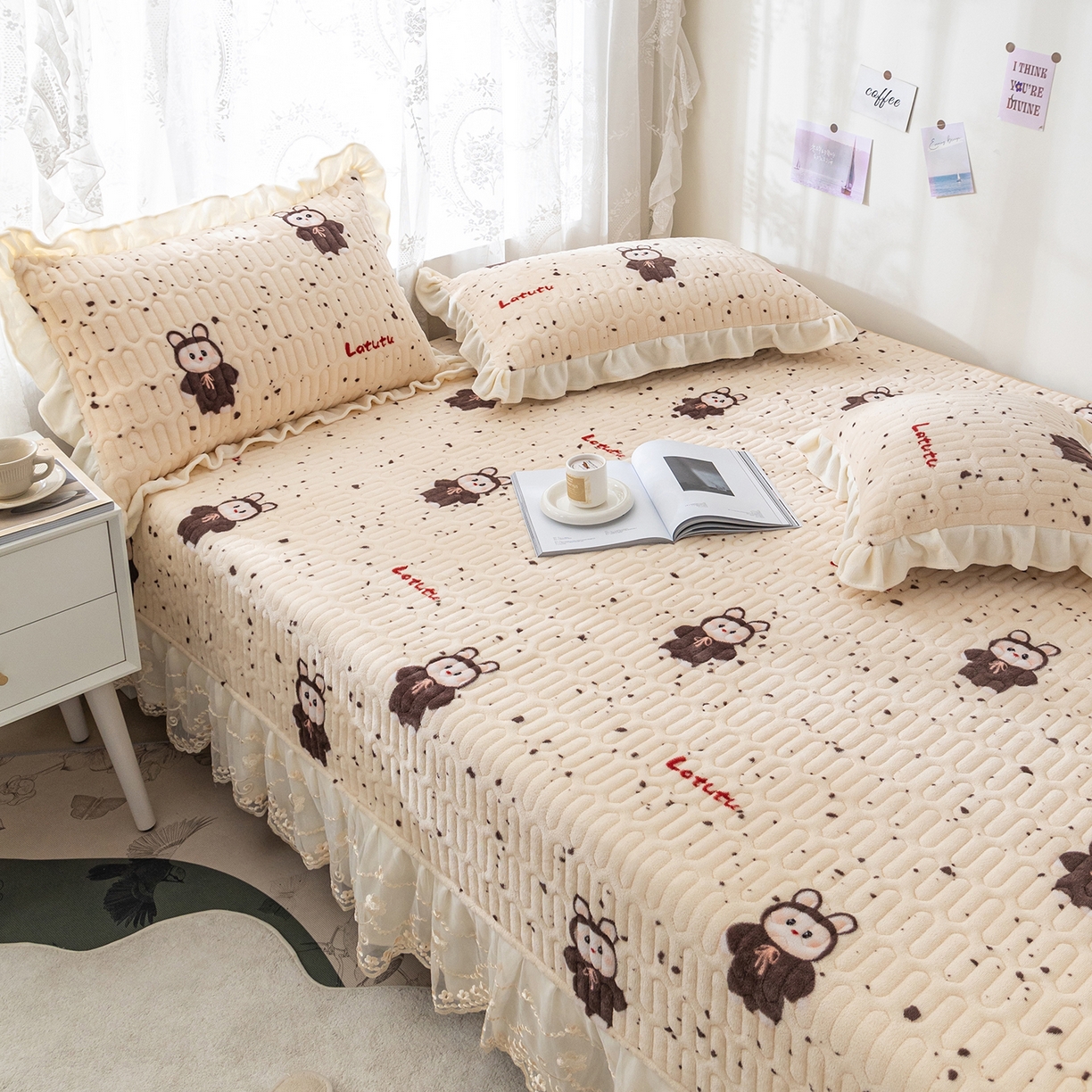 91家纺网 家纺一手货源 找家纺 美优兰 2025秋冬新款牛奶绒榻榻米垫床盖（可定制） 拉兔兔