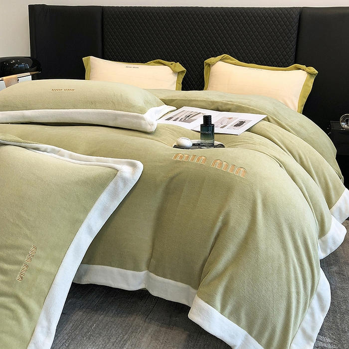 91家纺网 家纺一手货源 找家纺 懒猫家纺 2025新款牛奶绒刺绣四件套-贝利 贝利-牛油果