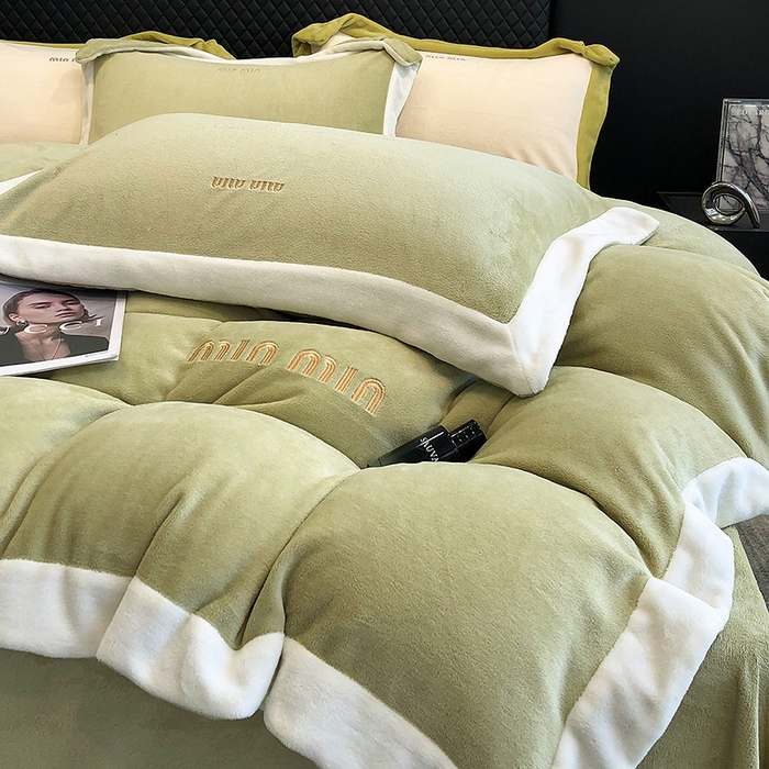 91家纺网 家纺一手货源 找家纺 懒猫家纺 2025新款牛奶绒刺绣四件套-贝利 贝利-牛油果