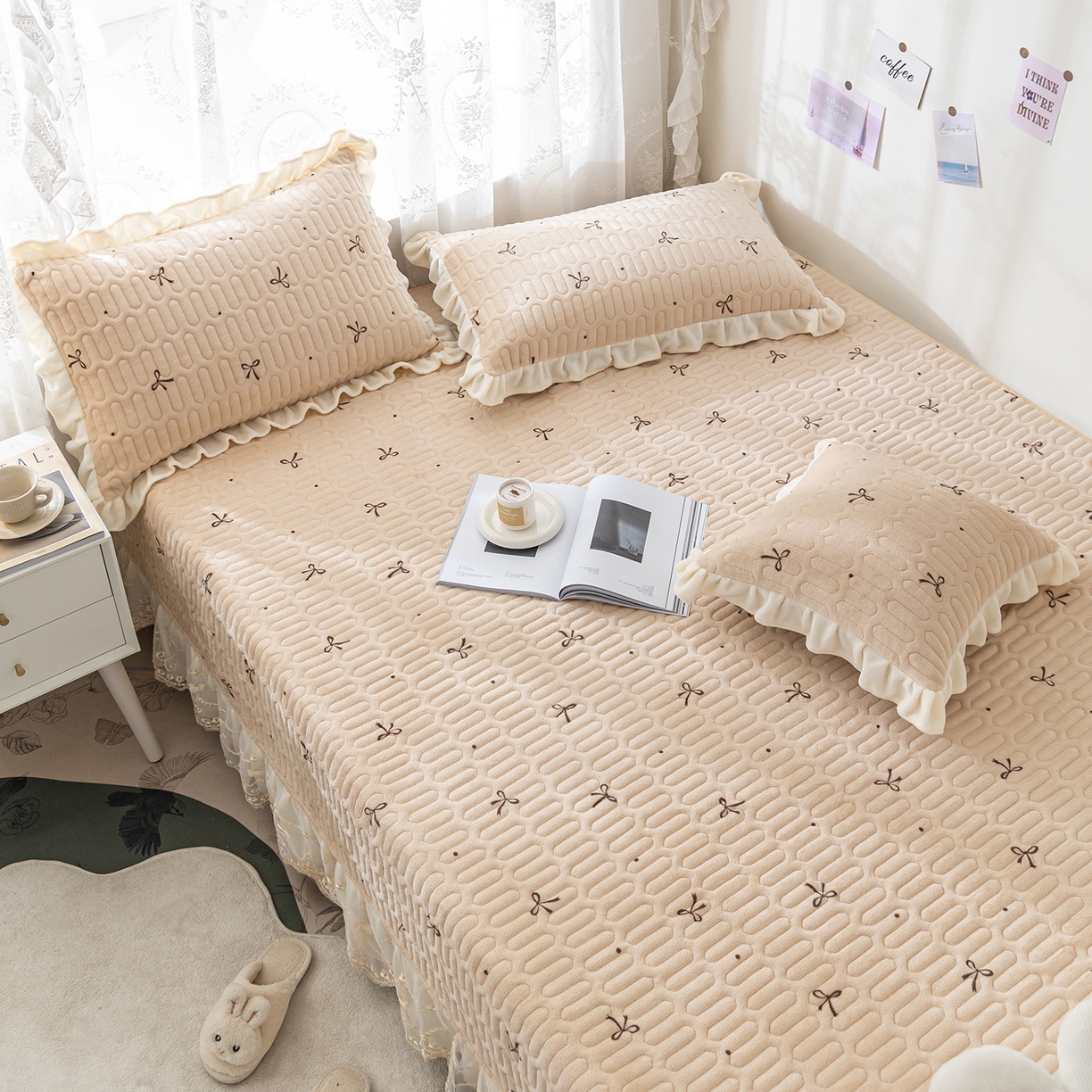 91家纺网 家纺一手货源 找家纺 美优兰 2025秋冬新款牛奶绒榻榻米垫床盖（可定制）如意结