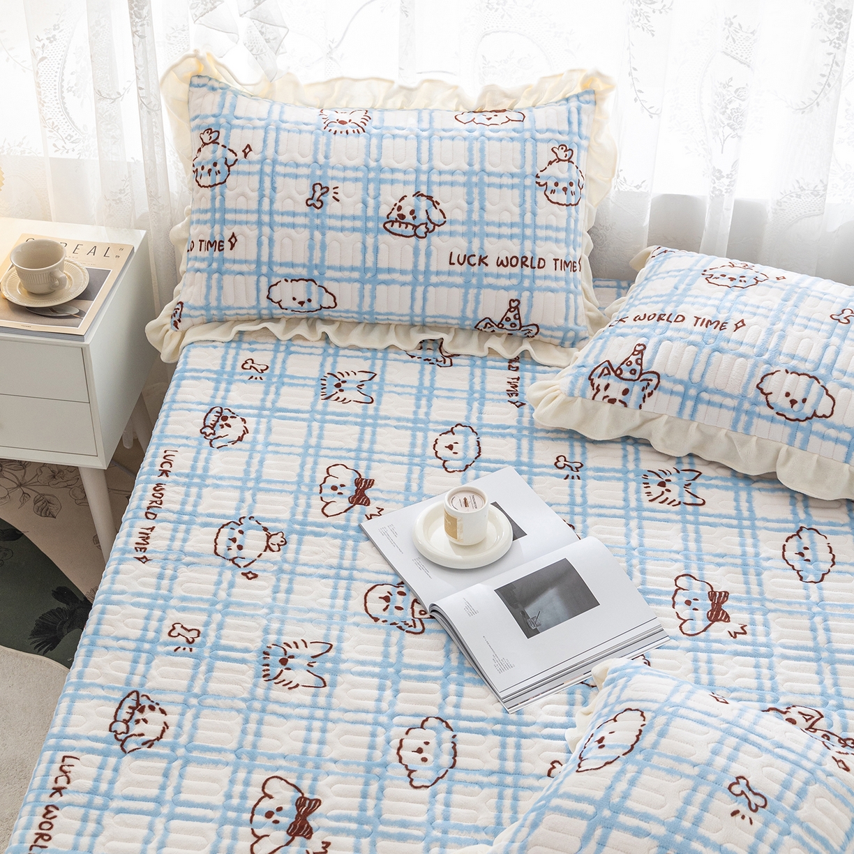 91家纺网 家纺一手货源 找家纺 美优兰 2025秋冬新款牛奶绒榻榻米垫床盖（可定制）甜品小屋