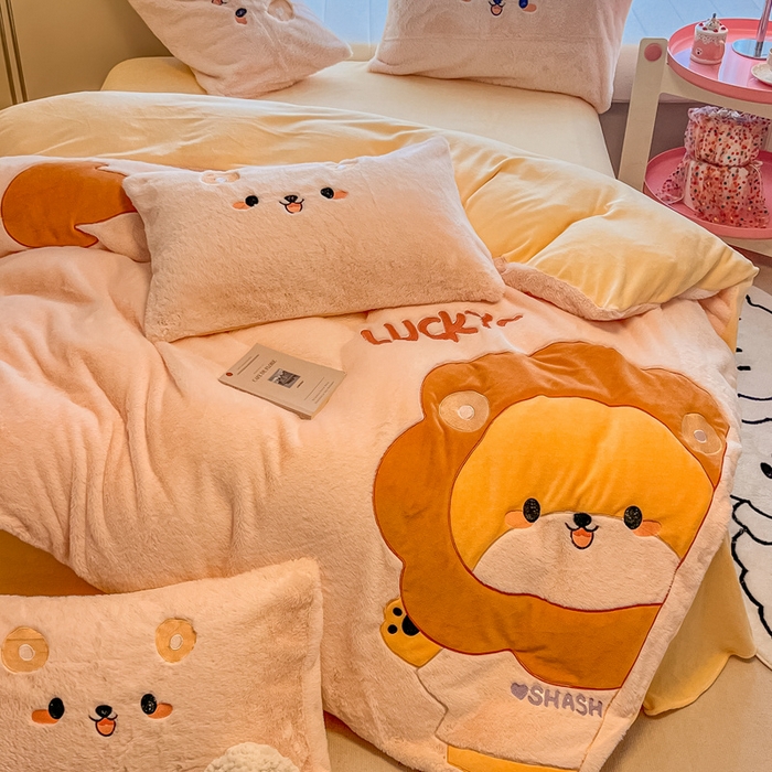 91家纺网 家纺一手货源 找家纺 懒猫家纺 2025新款兔毛绒贴布绣四件套 小辛巴