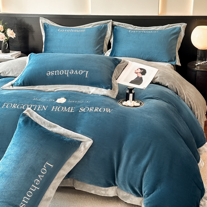 91家纺网 家纺一手货源 找家纺 （总）涵美人家纺 2025新款秋冬牛奶绒加厚保暖四件套刺绣拼角四件套-倾城系列