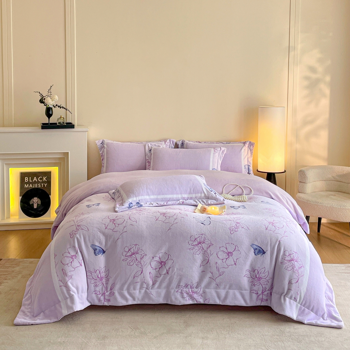 91家纺网 家纺一手货源 找家纺 新方向 2025新款高克重240克A类全消光数码印花牛奶绒四件套-雨蝶 雨蝶-魅紫