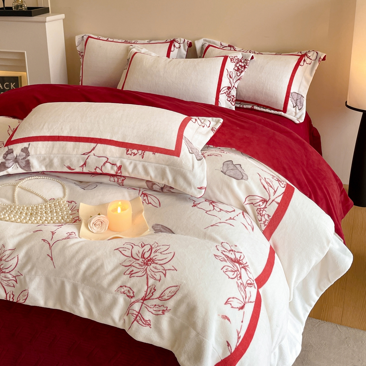 91家纺网 家纺一手货源 找家纺 新方向 2025新款高克重240克A类全消光数码印花牛奶绒四件套-雨蝶 雨蝶-洋酒红