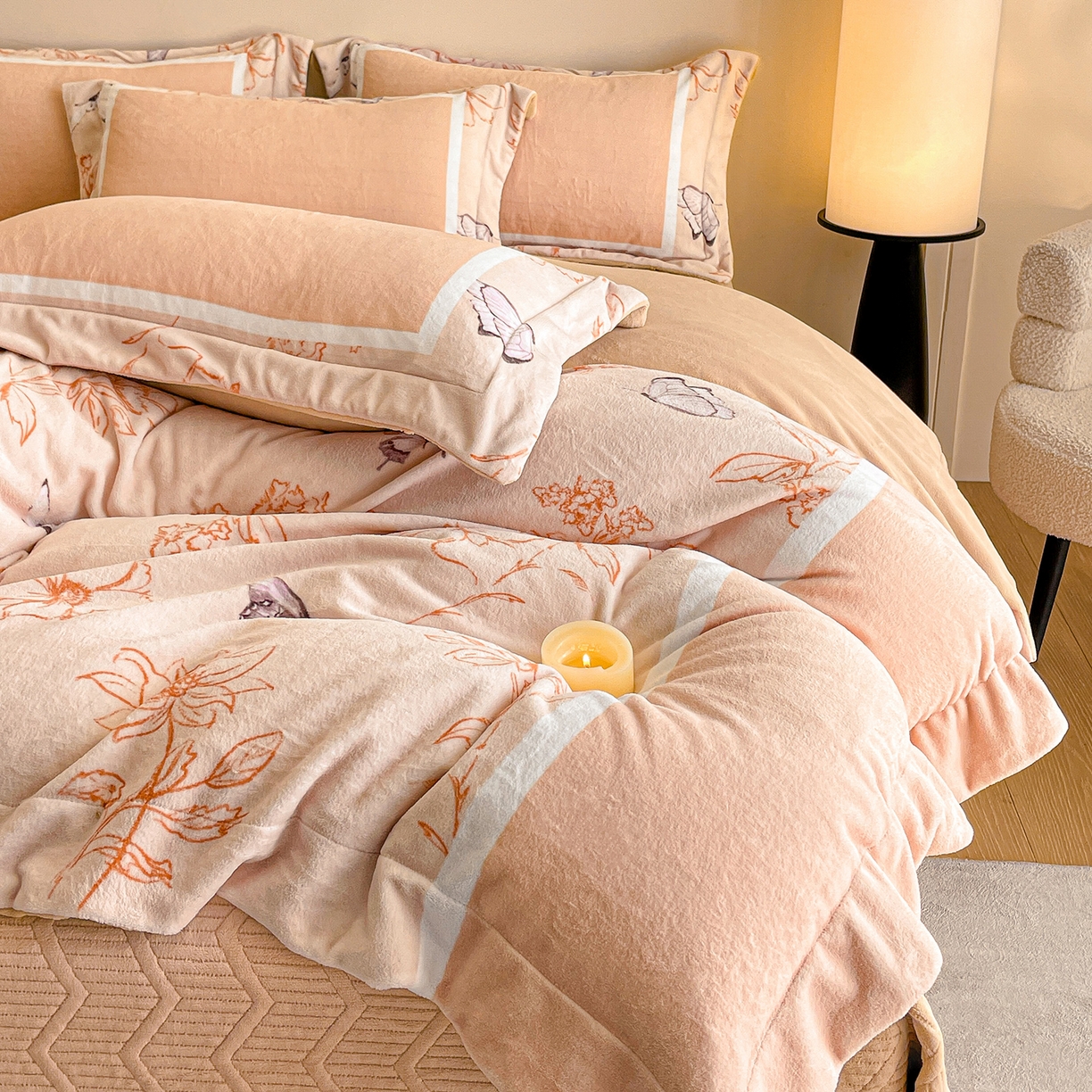 91家纺网 家纺一手货源 找家纺 新方向 2025新款高克重240克A类全消光数码印花牛奶绒四件套-雨蝶 雨蝶-香槟