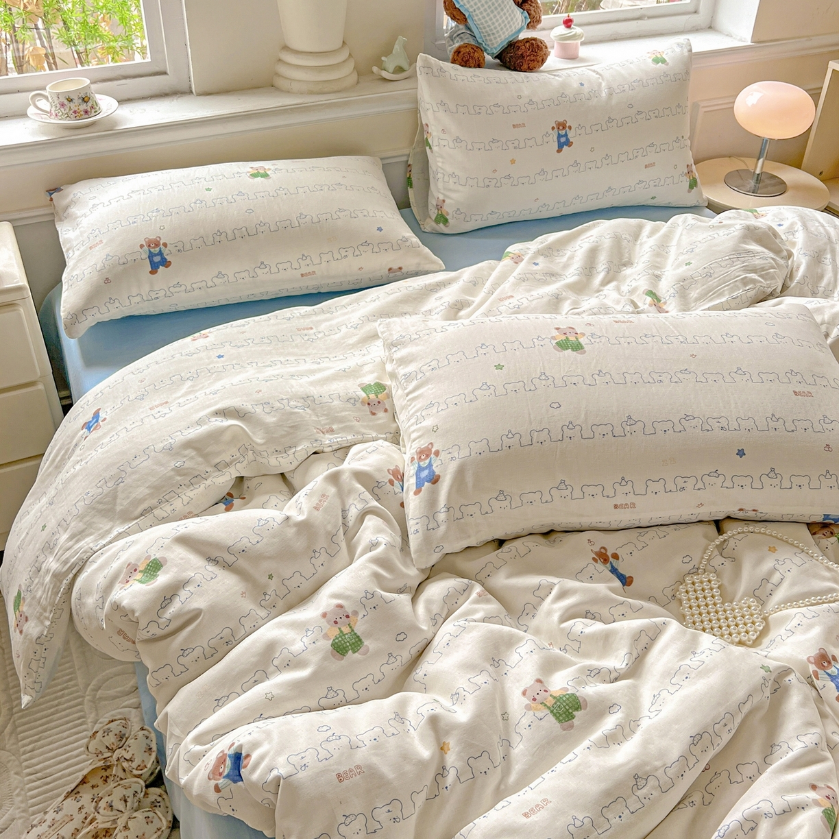 91家纺网 家纺一手货源 找家纺 一比一家纺 2025新款全棉双层纱四件套 假日小熊