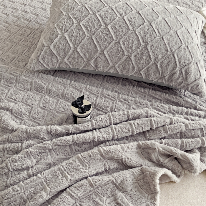 91家纺网 家纺一手货源 找家纺 名兮家居 2025新款立体加厚仿兔绒床单床笠单件 波浪-灰