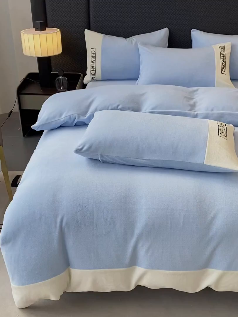 91家纺网 家纺一手货源 找家纺 （总）懒猫家纺 2025新款刺绣牛奶绒四件套-妮可