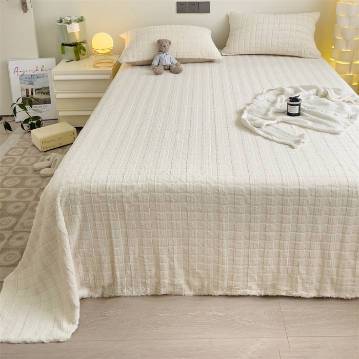 91家纺网 家纺一手货源 找家纺 名兮家居 2025新款立体加厚仿兔绒床单床笠单件 奶油方格