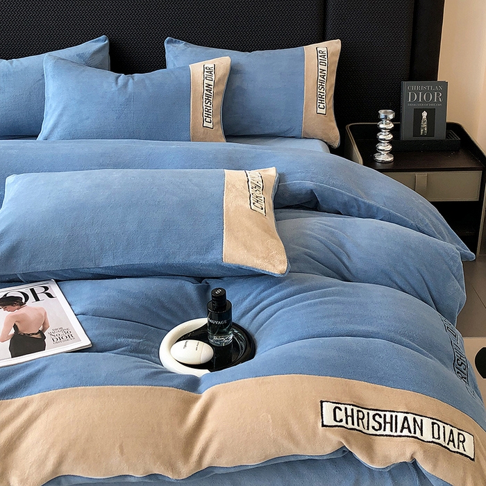 91家纺网 家纺一手货源 找家纺 懒猫家纺 2025新款刺绣牛奶绒四件套-妮可 楼兰-咖