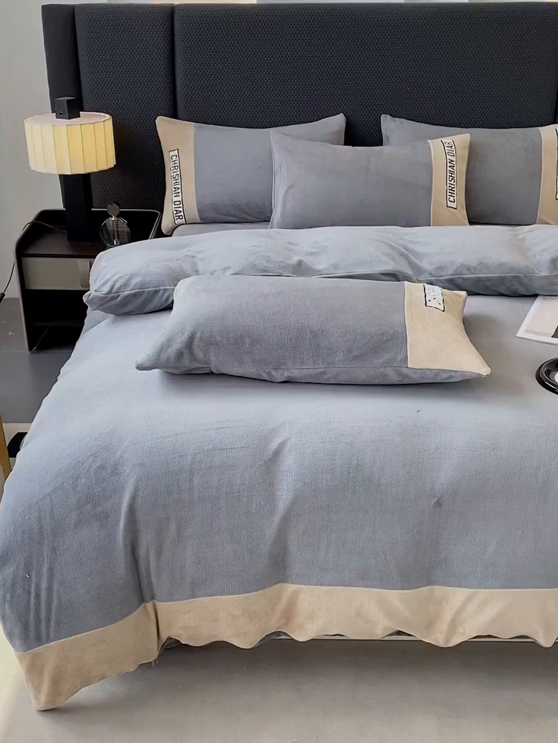 91家纺网 家纺一手货源 找家纺 懒猫家纺 2025新款刺绣牛奶绒四件套-妮可 落日-咖