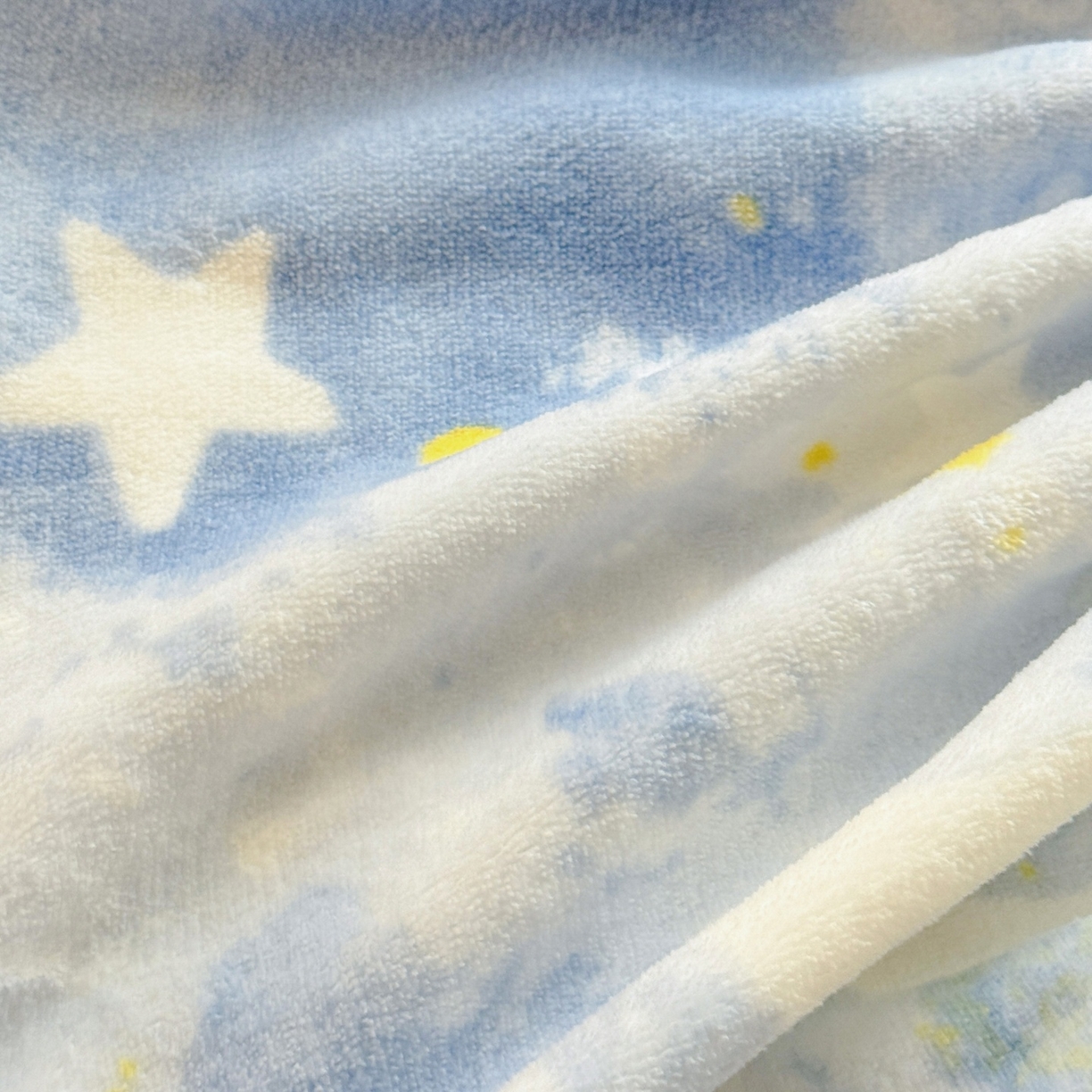 91家纺网 家纺一手货源 找家纺 （总）名兮家居 2025新款高克重牛奶绒印花枕套枕套单件