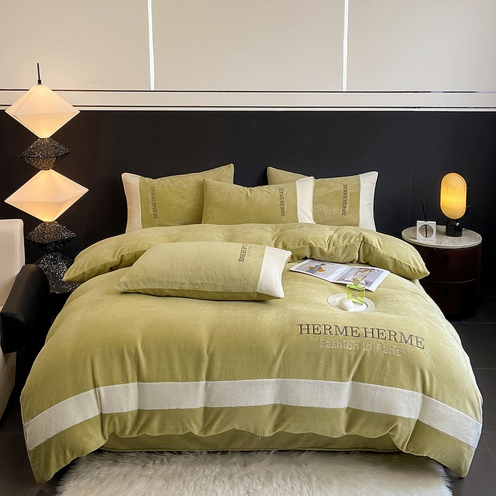 91家纺网 家纺一手货源 找家纺 （总）懒猫家纺 2025新款牛奶绒刺绣四件套-凯莉