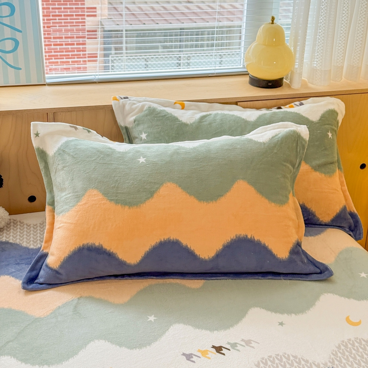 91家纺网 家纺一手货源 找家纺 （总）名兮家居 2025新款高克重牛奶绒印花枕套枕套单件