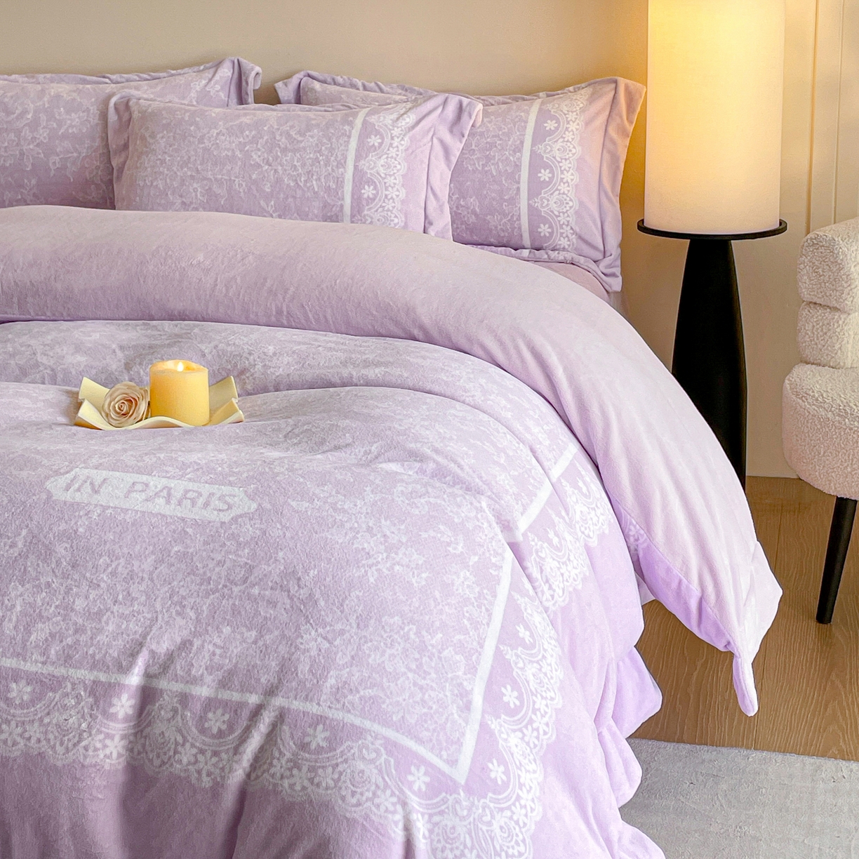 91家纺网 家纺一手货源 找家纺 新方向 2025新款高克重240克A类全消光数码印花牛奶绒四件套-恋语 恋语-魅紫