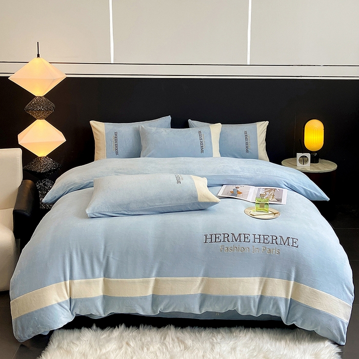 懒猫家纺 2025新款牛奶绒刺绣四件套-凯莉 清波蓝