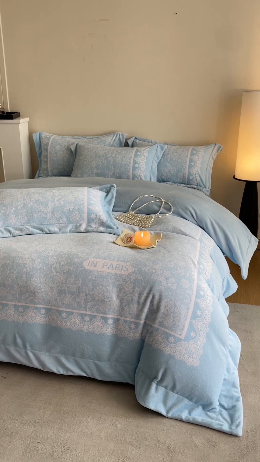 91家纺网 家纺一手货源 找家纺 新方向 2025新款高克重240克A类全消光数码印花牛奶绒四件套-恋语 恋语-星月蓝