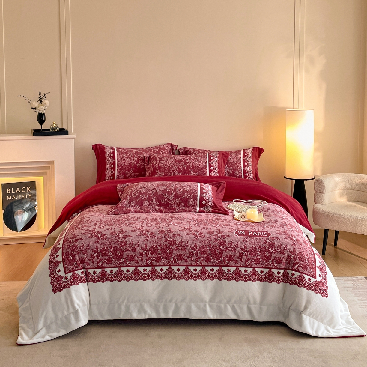 91家纺网 家纺一手货源 找家纺 新方向 2025新款高克重240克A类全消光数码印花牛奶绒四件套-恋语 恋语-洋酒红