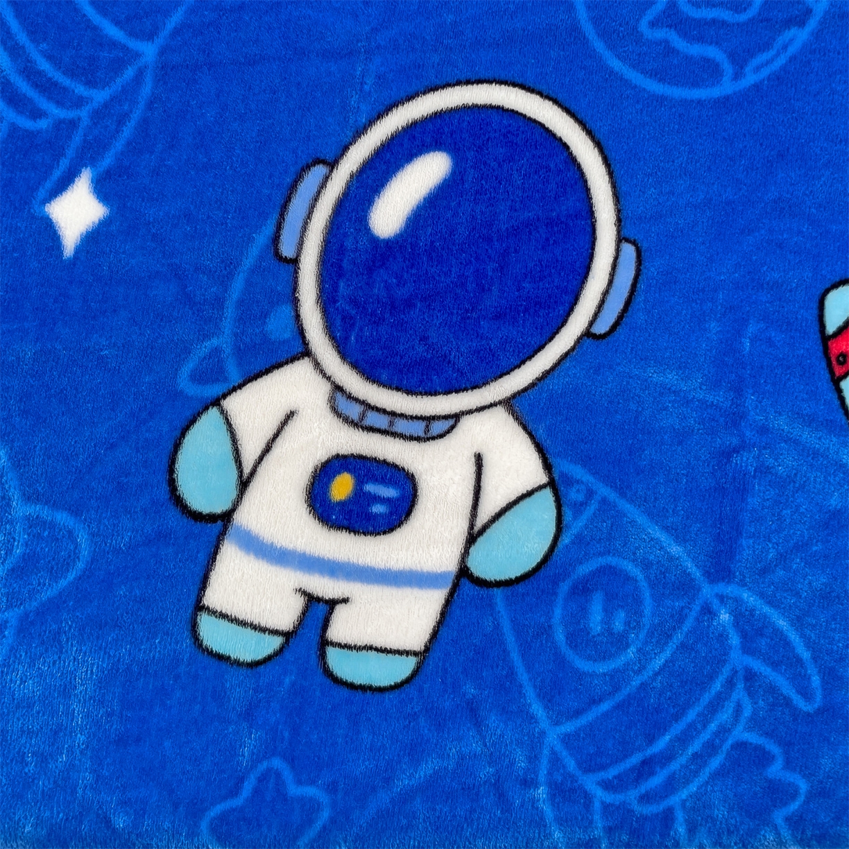 91家纺网 家纺一手货源 找家纺 名兮家居 2025新款高克重牛奶绒印花枕套枕套单件 太空人