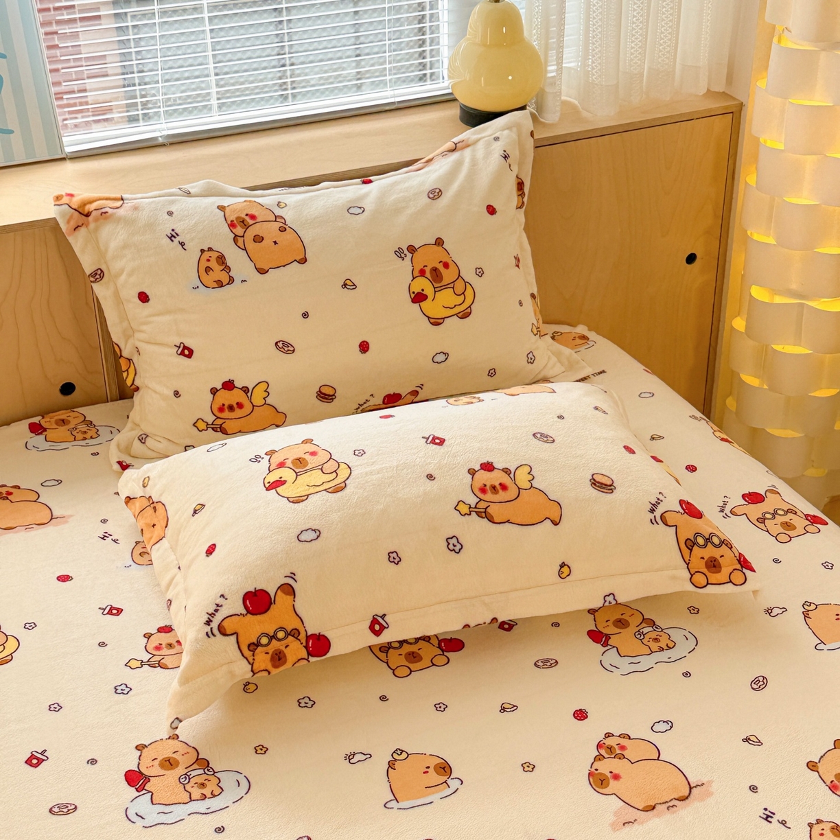 91家纺网 家纺一手货源 找家纺 名兮家居 2025新款高克重牛奶绒印花枕套枕套单件 贪吃巴拉