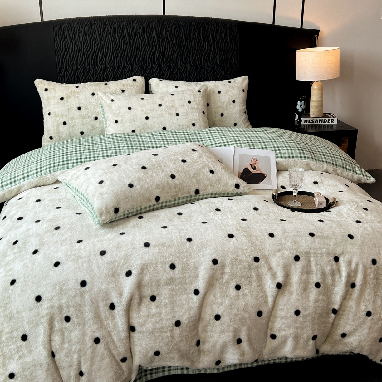 91家纺网 家纺一手货源 找家纺 二八年华 2025新款加厚兔绒四件套 绿色