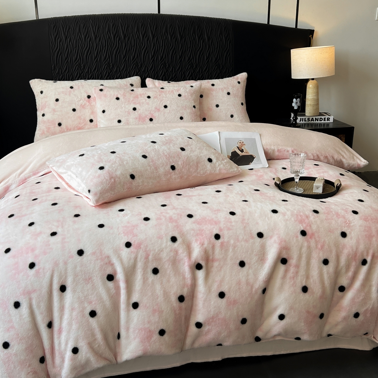 91家纺网 家纺一手货源 找家纺 二八年华 2025新款加厚兔绒四件套 粉色