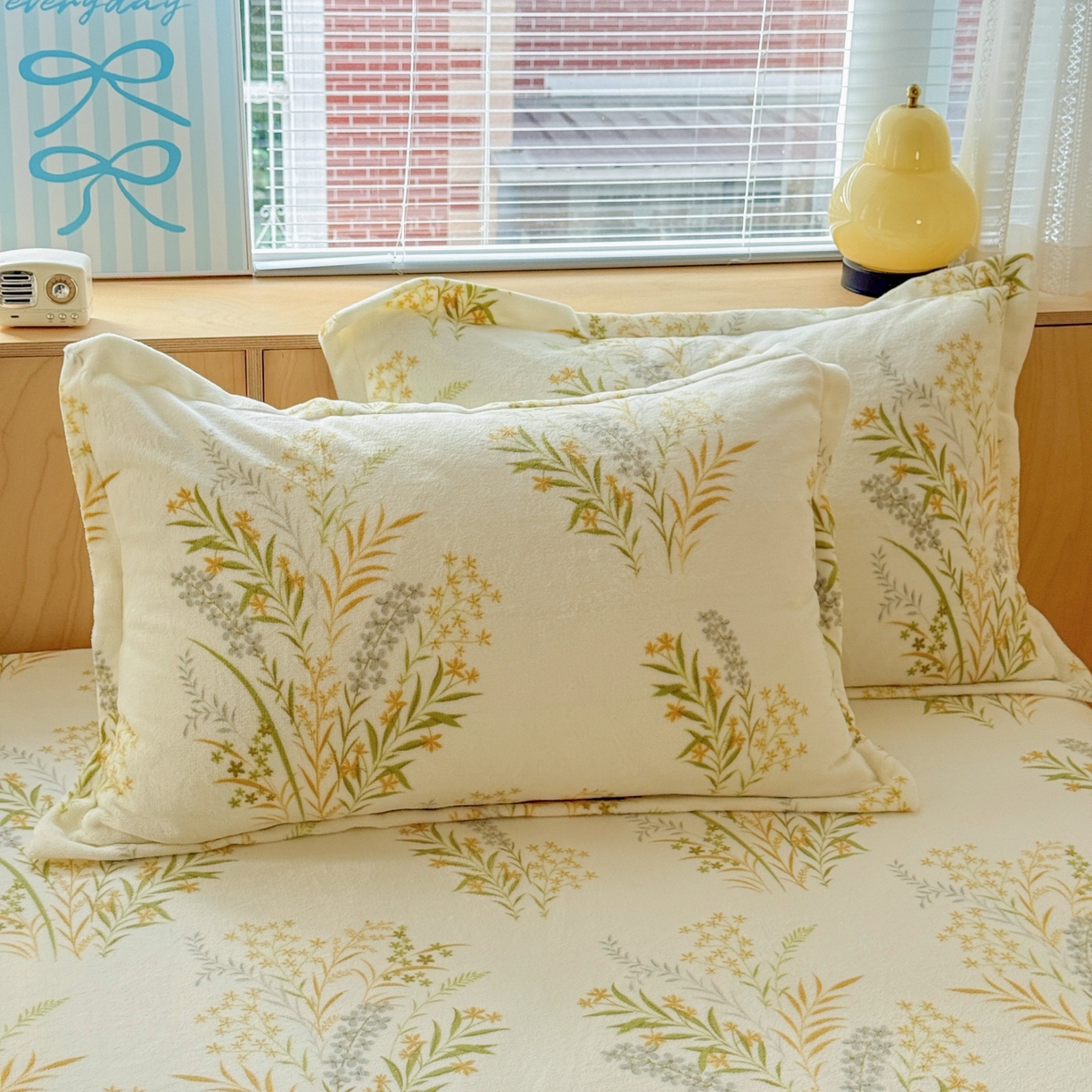 91家纺网 家纺一手货源 找家纺 名兮家居 2025新款高克重牛奶绒印花枕套枕套单件 仙草