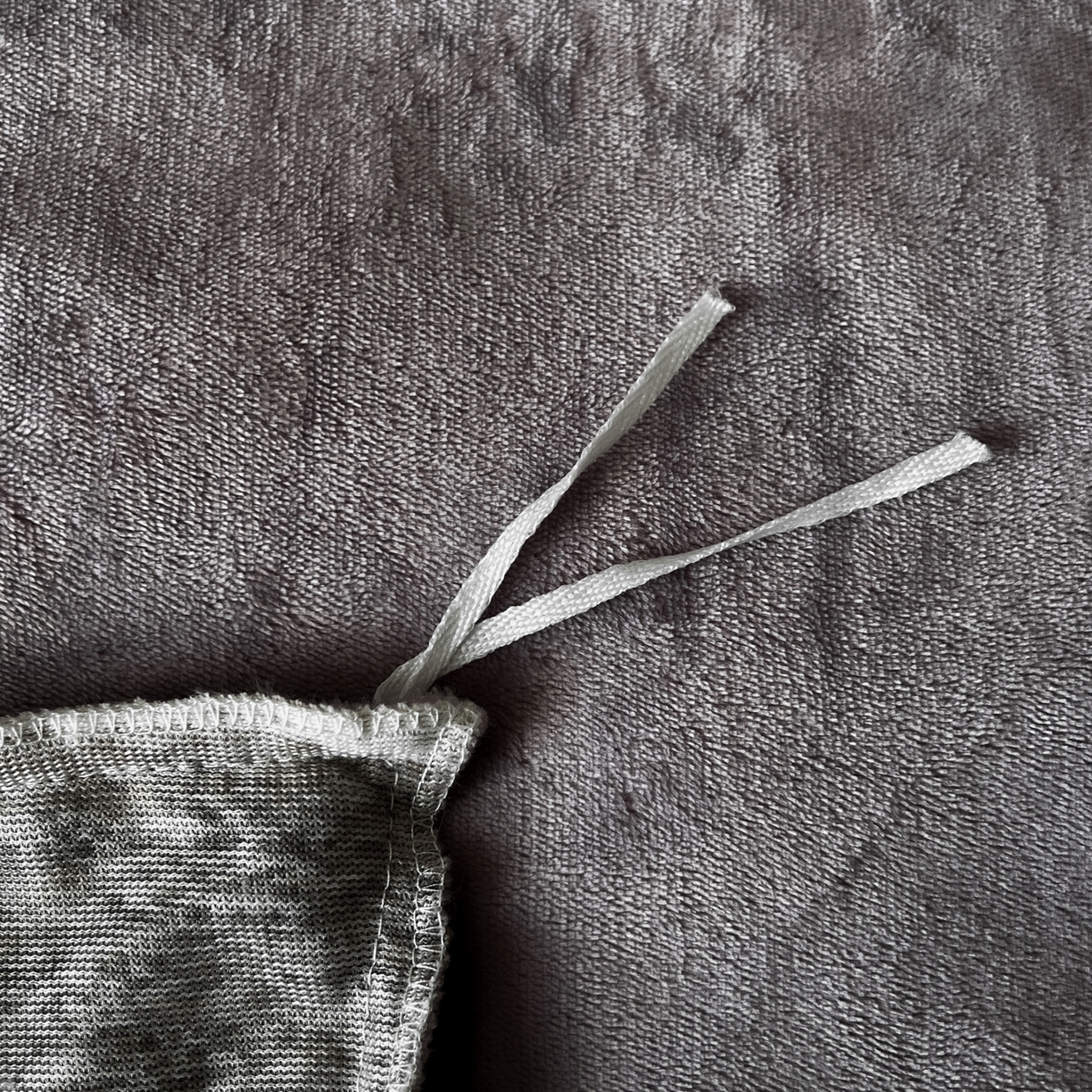 91家纺网 家纺一手货源 找家纺 二八年华 2025新款加厚兔绒四件套 紫色