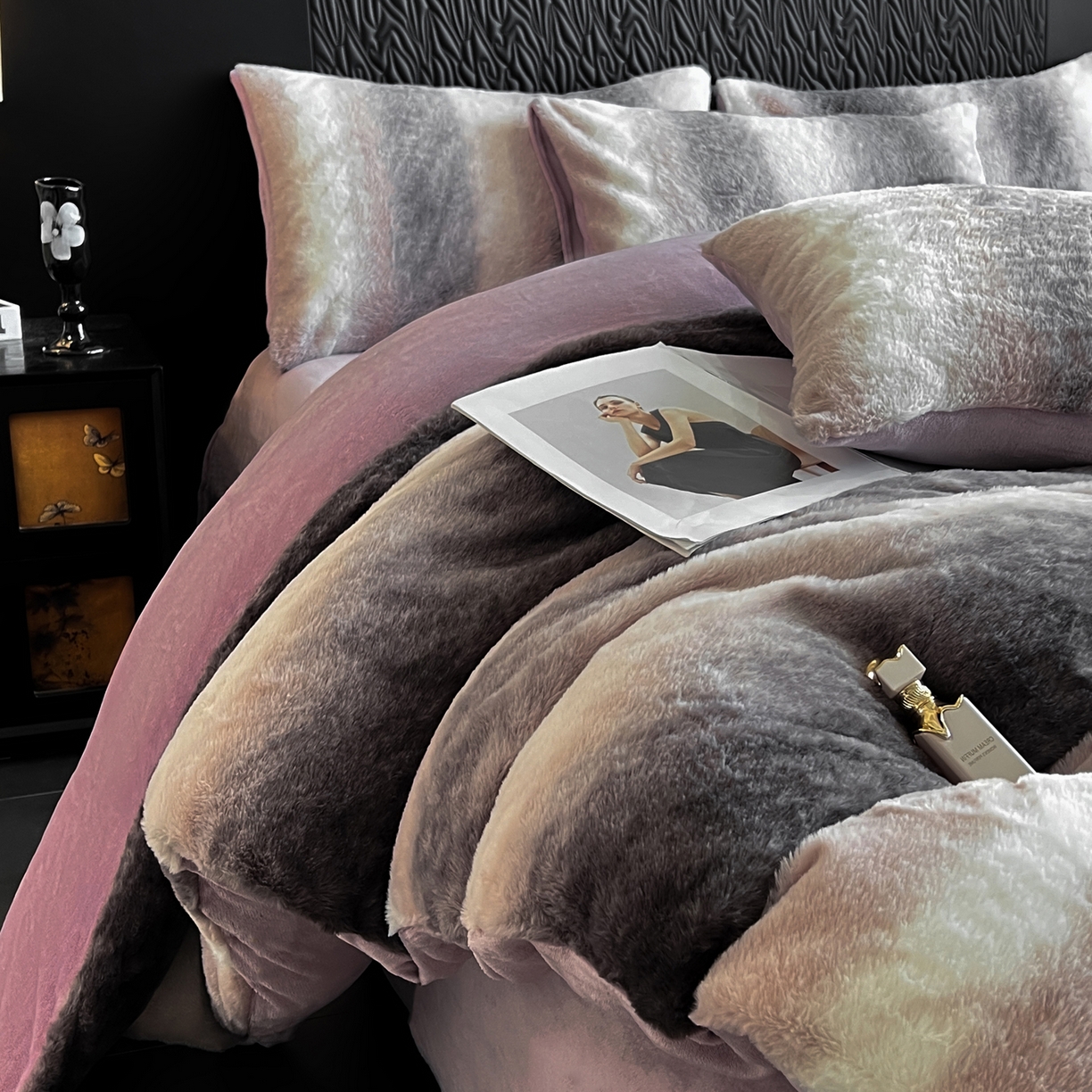 91家纺网 家纺一手货源 找家纺 二八年华 2025新款加厚兔绒四件套 紫色