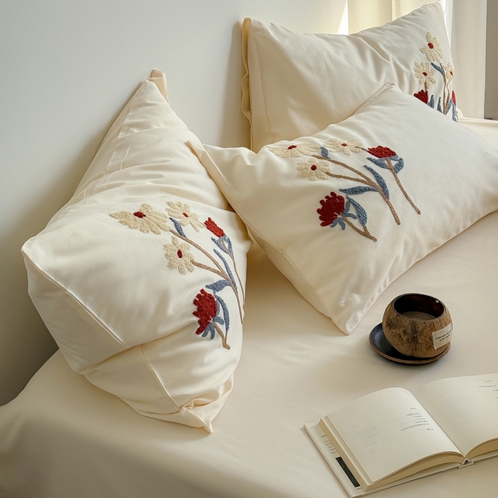 91家纺网 家纺一手货源 找家纺 （总）简纯主义 2025新款全棉纯棉磨毛毛巾绣四件套-塞纳花予