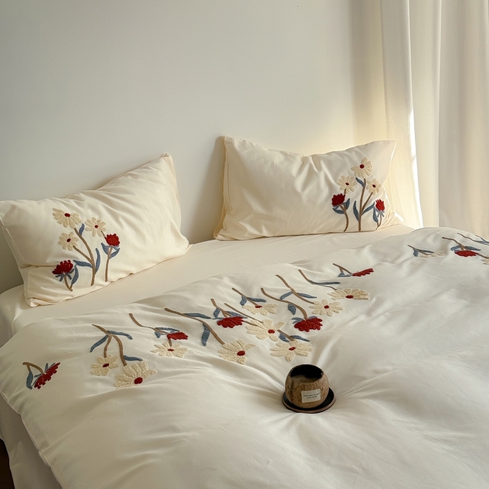 91家纺网 家纺一手货源 找家纺 （总）简纯主义 2025新款全棉纯棉磨毛毛巾绣四件套-塞纳花予