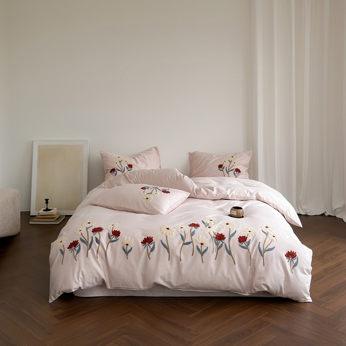 91家纺网 家纺一手货源 找家纺 （总）简纯主义 2025新款全棉纯棉磨毛毛巾绣四件套-塞纳花予