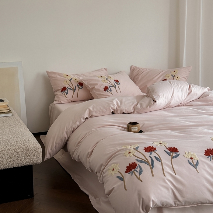 91家纺网 家纺一手货源 找家纺 简纯主义 2025新款全棉纯棉磨毛毛巾绣四件套-塞纳花予 塞纳花予粉