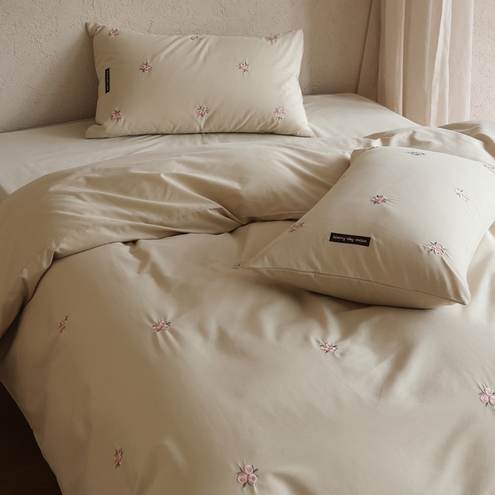 91家纺网 家纺一手货源 找家纺 初拾 2025新款100s全棉纯棉磨毛四件套—玫瑰少女 玫瑰少女-奶酪慕斯