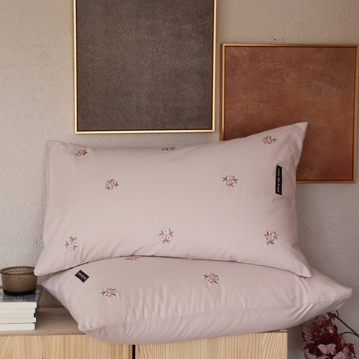 91家纺网 家纺一手货源 找家纺 初拾 2025新款100s全棉纯棉磨毛四件套—玫瑰少女 玫瑰少女-樱花粉